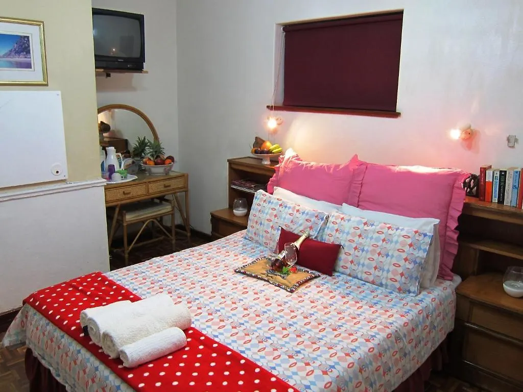 Villa Belladonna Guesthouse Le Cap Maison d'hôtes