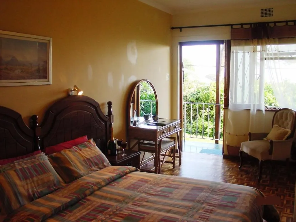 Villa Belladonna Guesthouse Le Cap Maison d'hôtes